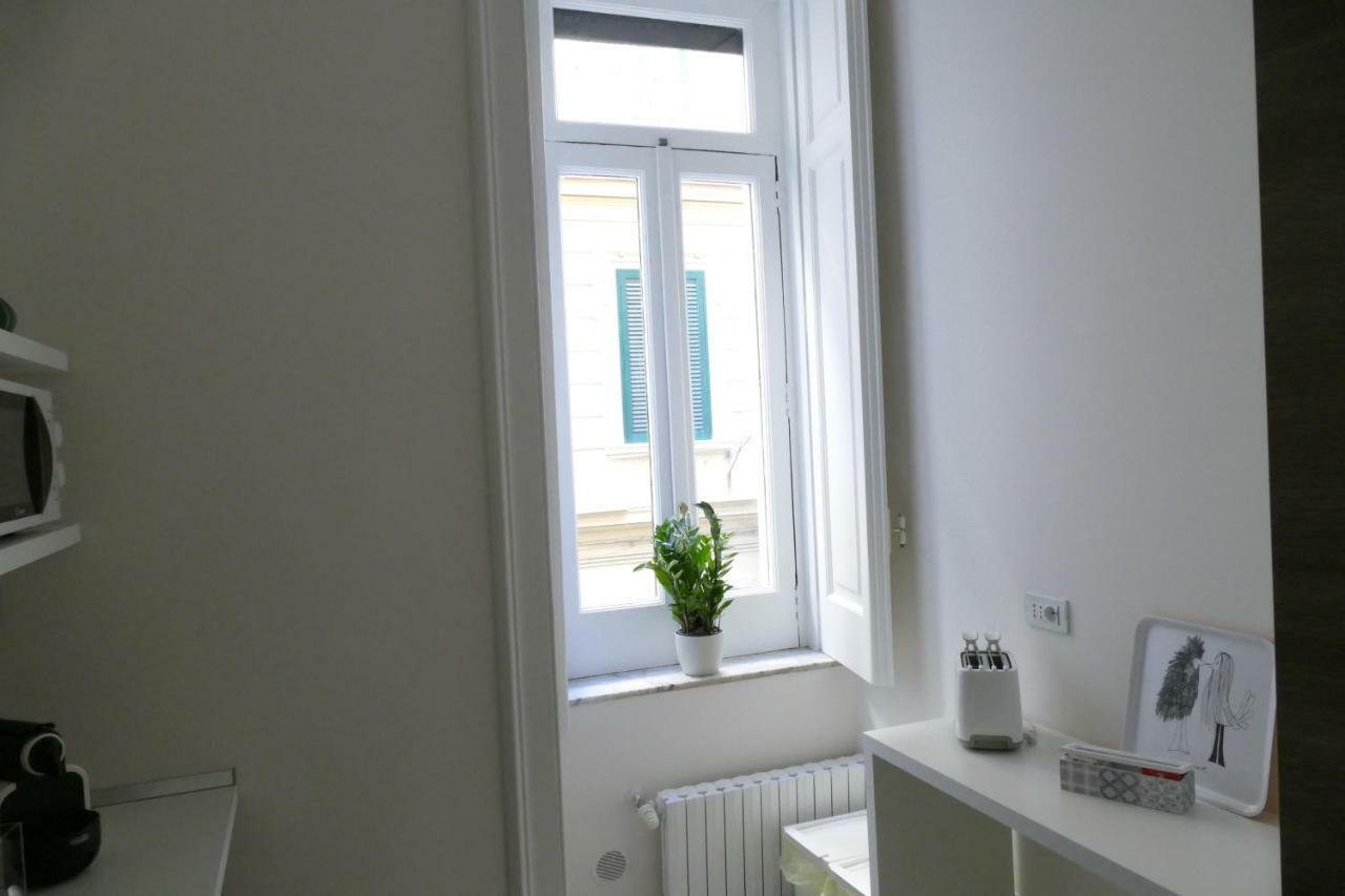 Luxury Manfredi Apartment Salerno Exterior foto