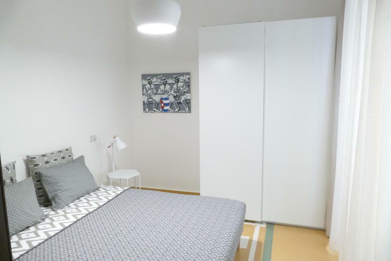 Luxury Manfredi Apartment Salerno Exterior foto